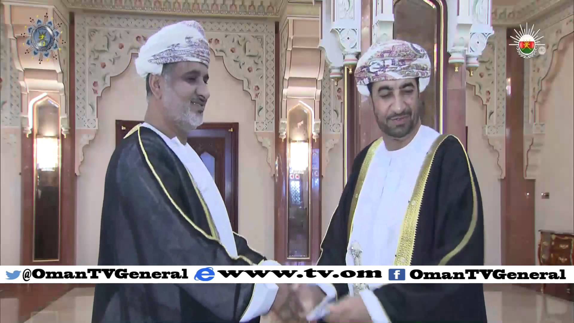 جلالة السلطان يتفضل فيمنح وسام عمان المدني من الدرجة الثالثة لعدد من أصحاب السعادة