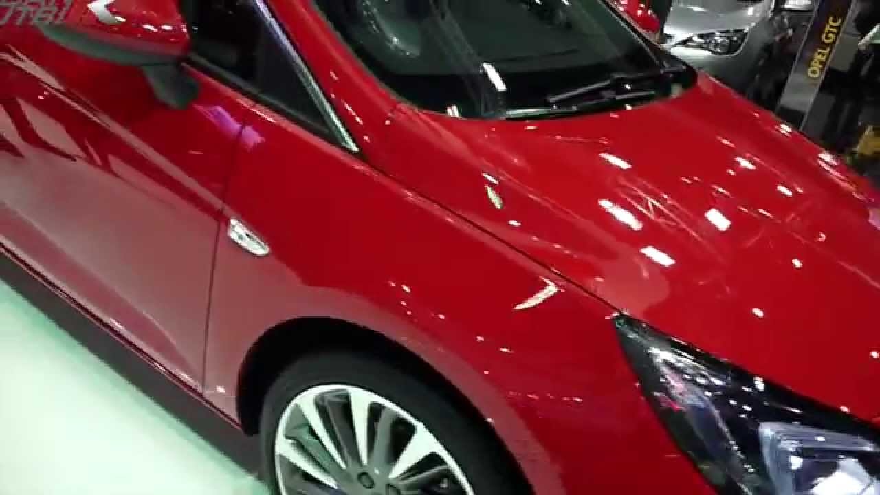 صالة اوبل ٢٠١٦ معرض دبي الدولي  حسن كتبي