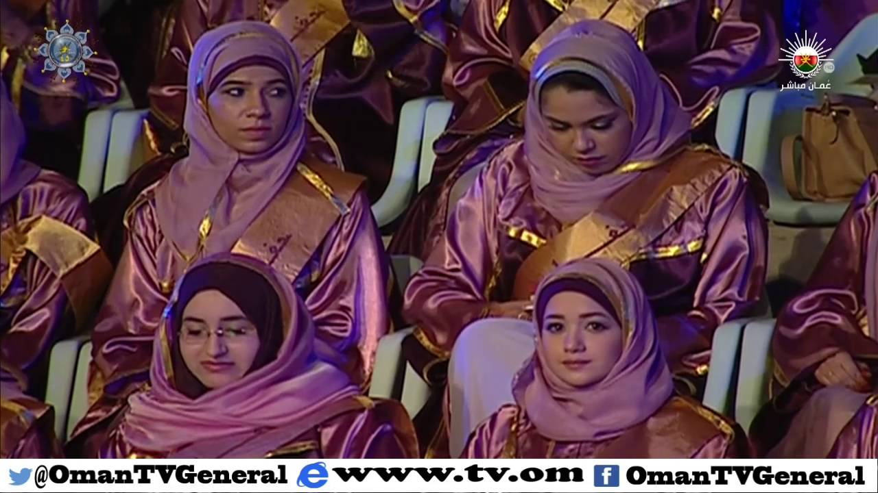 تسجيل كامل لحفل تخريج دفعة من طلبة الكلية التقنية العليا بمسقط ( الفوج الأول ) 2014 / 2015 م