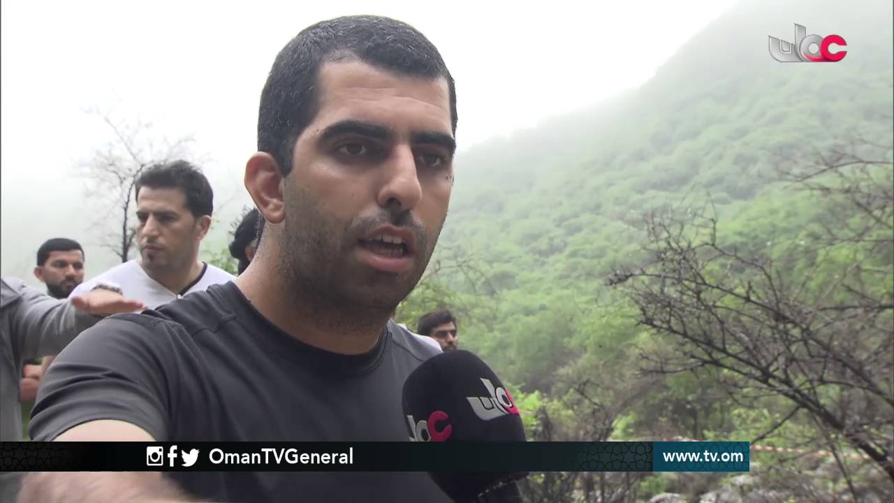 انتشال جثمان غريق بعين الكور بمحافظة ظفار