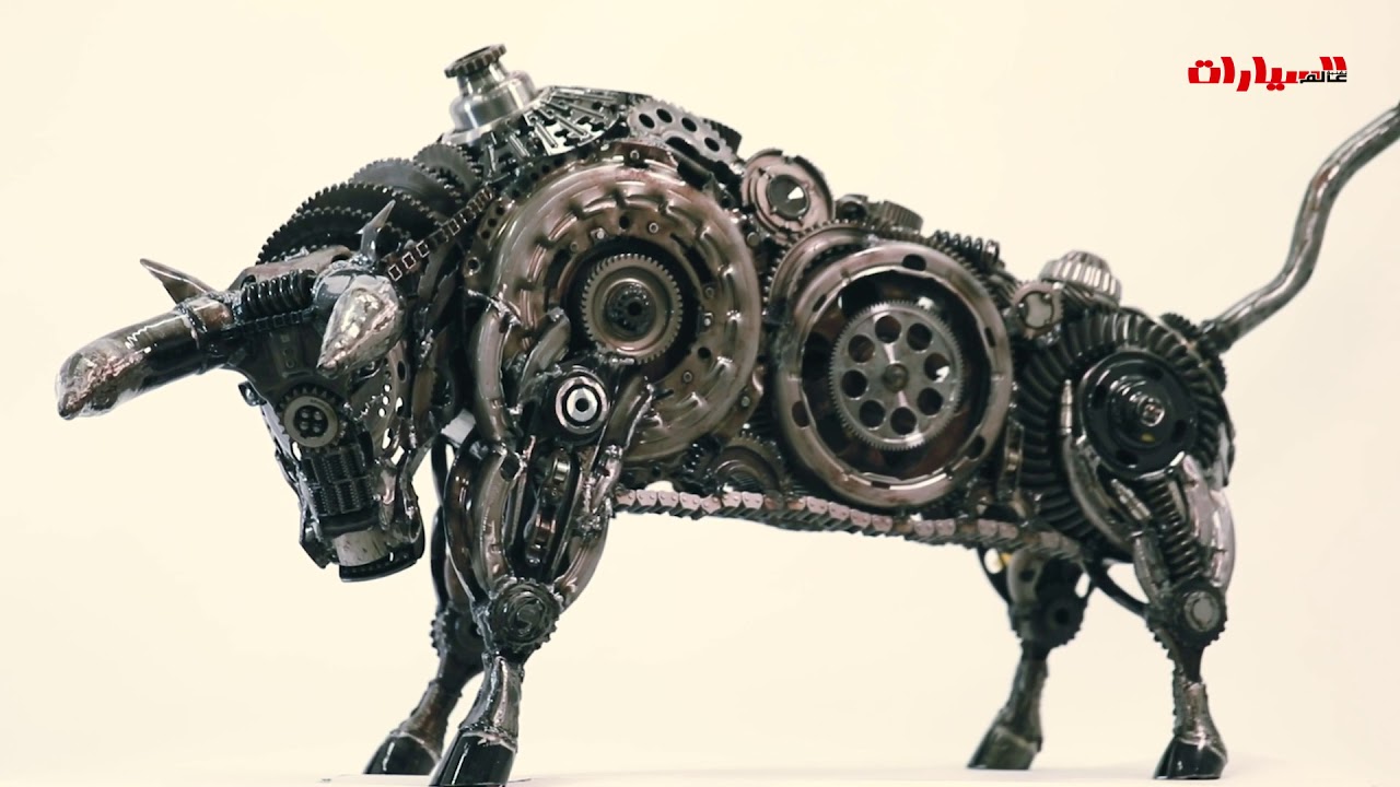 قطع فنية مُصنعة من قطع الغيار المستعملة