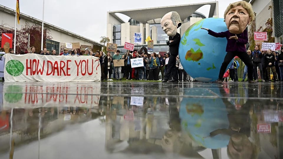 “الغرق آت.. تقرير أممي يحذر “البحار سترتفع 3 أمتار