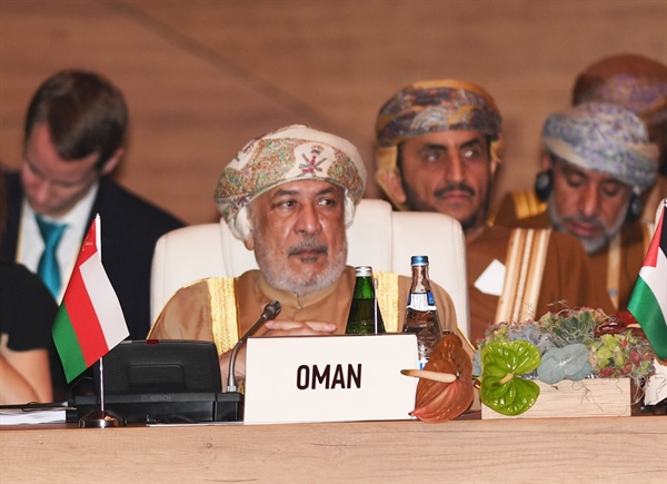 قمة عدم الانحياز تختتم أعمالها في باكو بمشاركة السلطنة