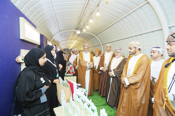 اللجنة الوطنية للشباب تحتفل بيوم الشباب العماني بولاية صور