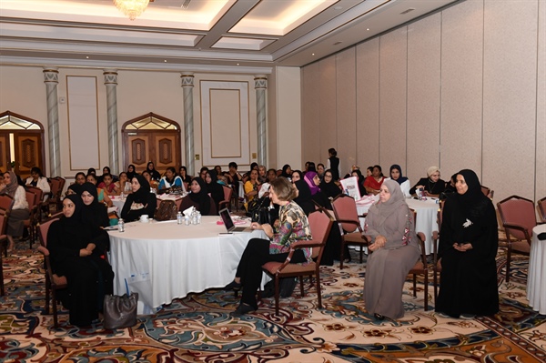 بدء فعاليات حلقة العمل العشرين للرابطة العمانية لطب النساء والولادة