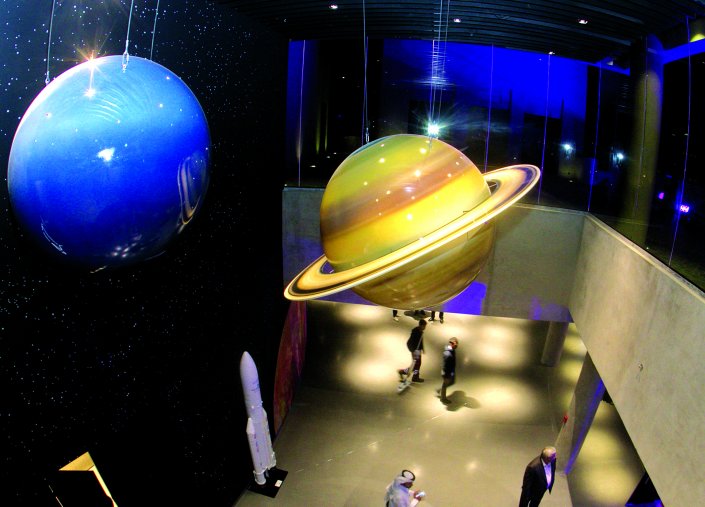 الثريا أول قبة فلكية ثابتة في قطر