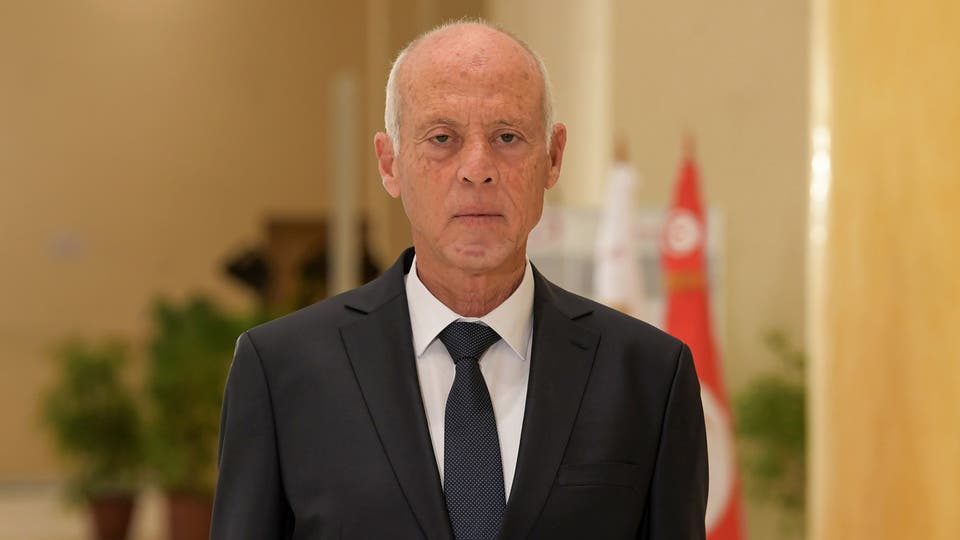 نتائج أولية.. فوز قيس سعيّد برئاسة تونس