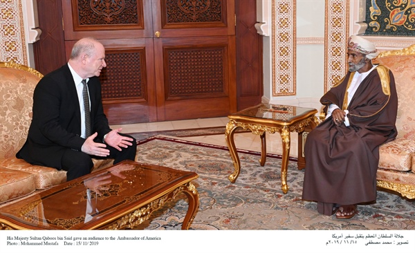 جلالة السلطان المعظم يستقبل السفير الأمريكي