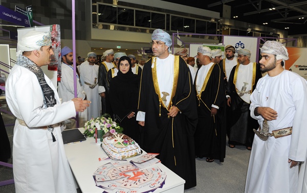 انطلاق فعاليات معرض إبداعات عمانية السابع