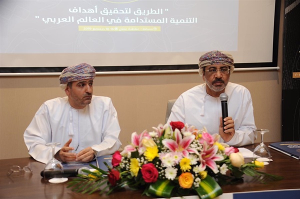 السلطنة تستضيف مؤتمرا عربيا حول حوكمة الإدارة العامة