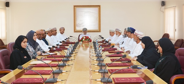 تدشين مبادرة إشراقة جناح كيمجي رامداس للتنمية الاجتماعية بإبراء