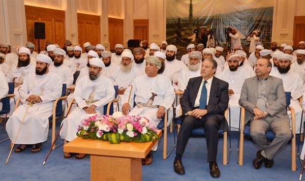 السلطنة تحتفل بذكرى المولد النبوي الشريف