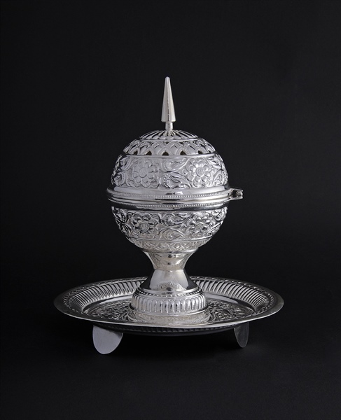 لجنة الدعم الحرفي بالهيئة العامة للصناعات الحرفية تعتمد حزمة متكاملة من برامج الرعاية الحرفية بمختلف محافظات السلطنة