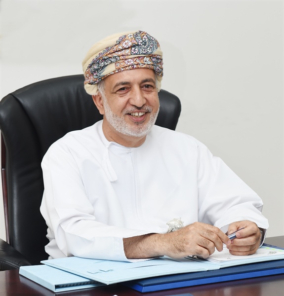 غدا .. جامعة ظفار تحتفل بتخريج طلبة الدفعة الخامسة عشرة