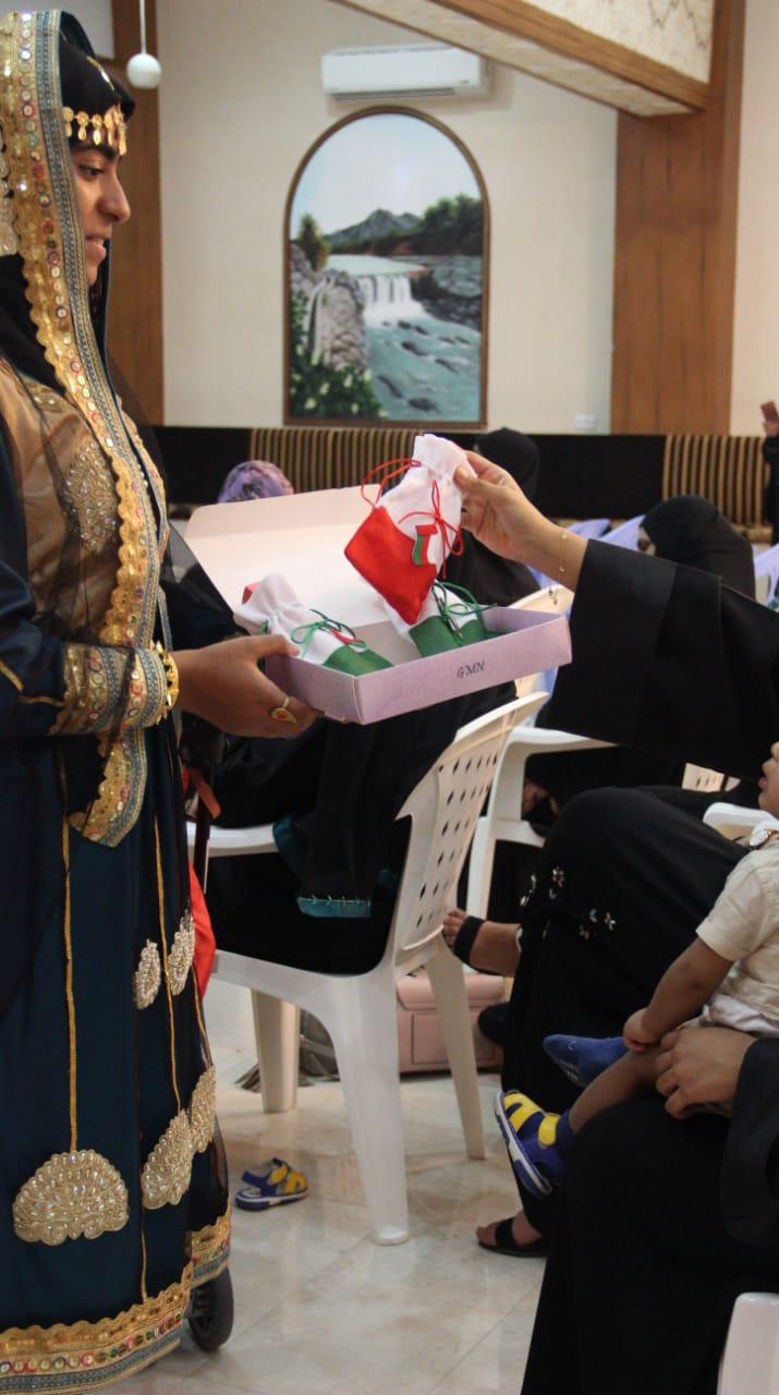 فريق مبادرات شبابية ينظم فعالية بمناسبة يوم المرأة العمانية