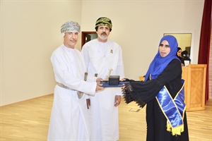 تخريج عدد من الحرفيين في صناعة الفخار والخزف ببهلاء