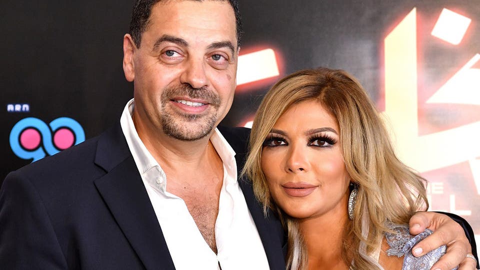 هل انفصلت أصالة عن طارق العريان؟.. إعلامي مصري يكشف