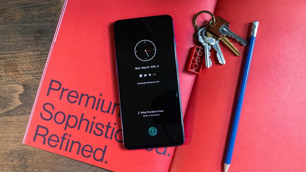 OnePlus تشوق لنظام Android 11، وتلمح لقدوم ميزة Always On Display
