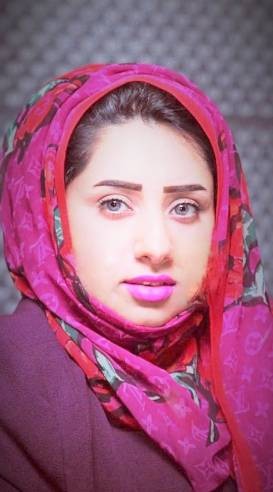 غرباء في أعياد المدينة