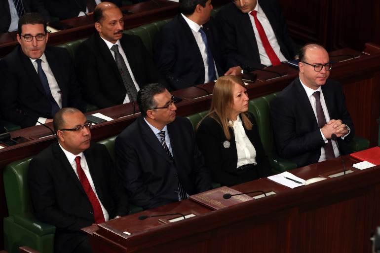 بلا خبرة سياسية ومقرب من دوائر الرئيس.. مَن هو هشام المشيشي المكلف بتشكيل الحكومة التونسية الجديدة؟