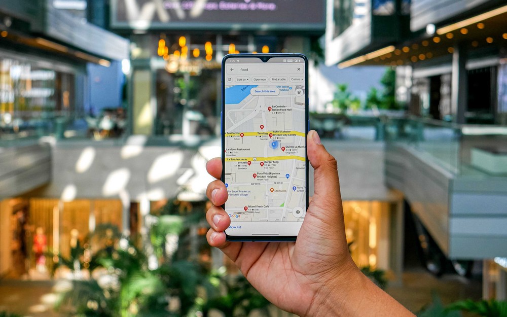 تحديث جديد يجلب معه ألوان أكثر إلى خرائط Google Maps وتفاصيل إضافية للشوارع
