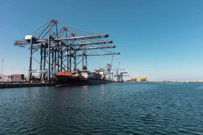 انخفاض حركة التجارة الخارجية السلعية لدول مجلس التعاون في عام 2019م