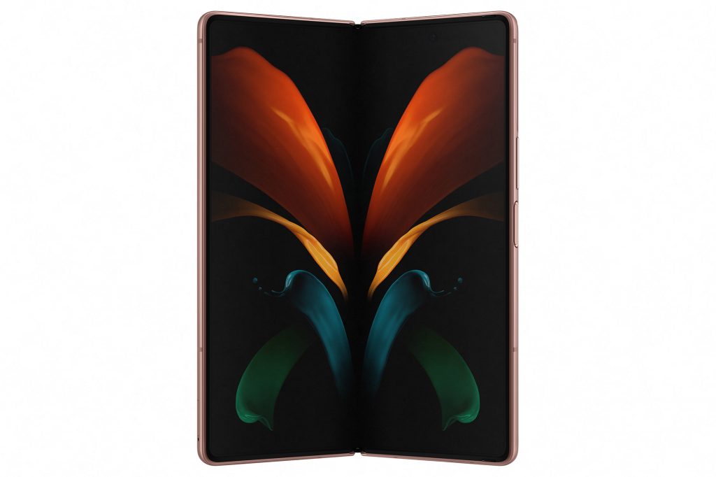 سامسونج تكشف عن هاتف Galaxy Z Fold2 بتصميم جديد وتحسينات في الأداء 