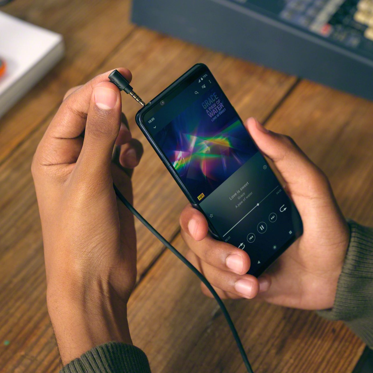 إشاعة جديدة تقترح حصول كل من Xperia 1 II و Xperia 5 II على Android 13