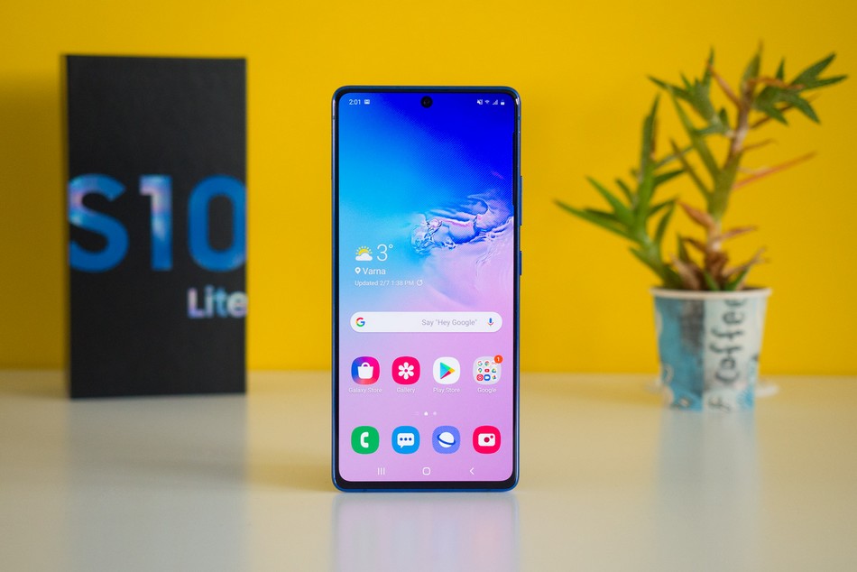 الهاتف Galaxy S10 Lite يبدأ هو الأخر بتلقي تحديث Samsung One UI 2.5