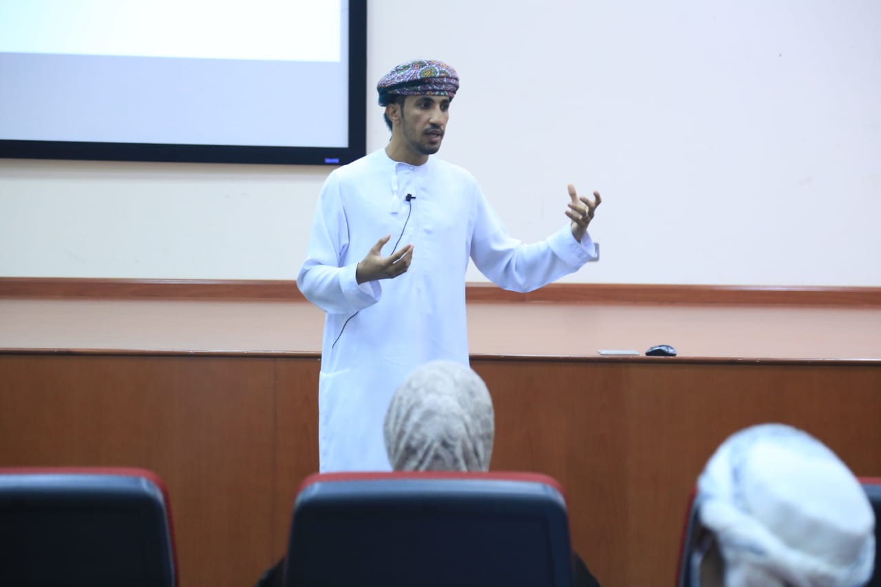 ٥ محاور في حلقة عمل التاريخ الأولمبي بوزارة الثقافة والرياضة والشباب