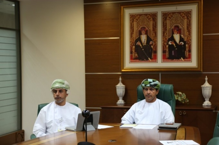 اتحاد عمال السلطنة يشارك في القمة الختامية لمجموعة تواصل العمال