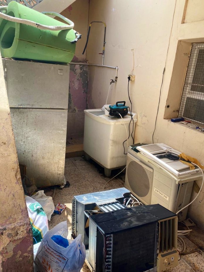 لممارسة نشاط دون ترخيص.. الشرطة تداهم منزلاً في قريات