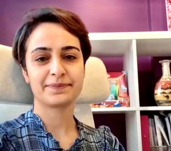 بنك مسقط ينظّم حلقة نقاشية للتعريف بالجوانب القانونية عند بيع وشراء المشاريع القائمة 2 IMG 20201014 WA0024