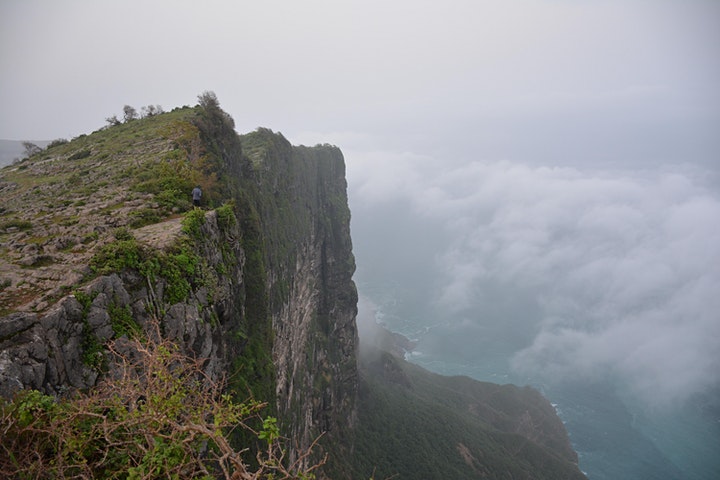 الأمسية السنوية العمانية البريطانية حول جغرافية عمان بالبث الحي