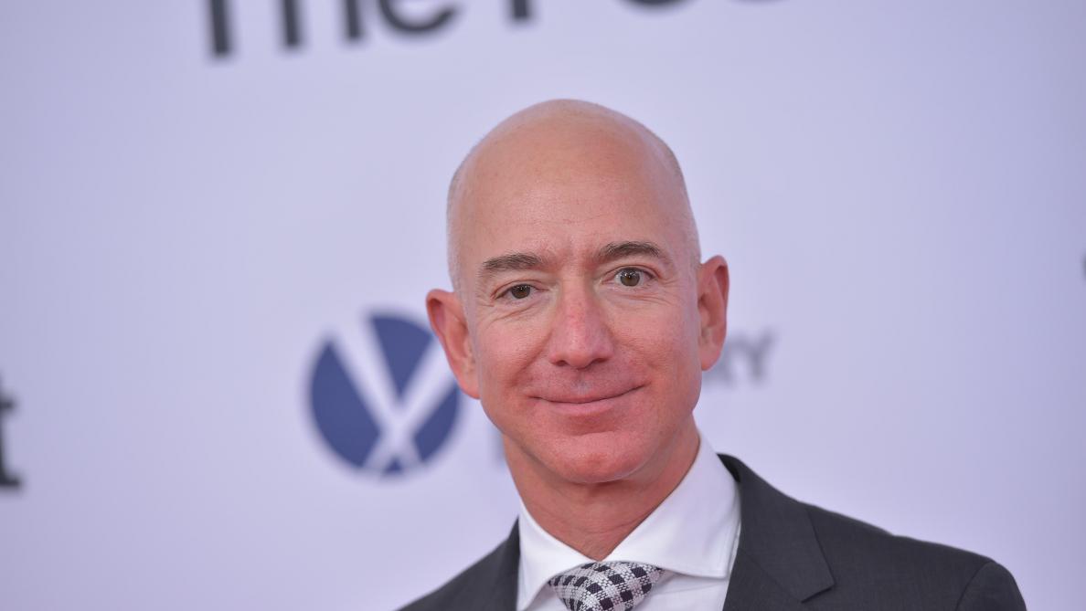 مؤسس رئيس أمازون يبيع أكثر من 3 مليارات دولار من أسهم الشركة من أجل المريخ
