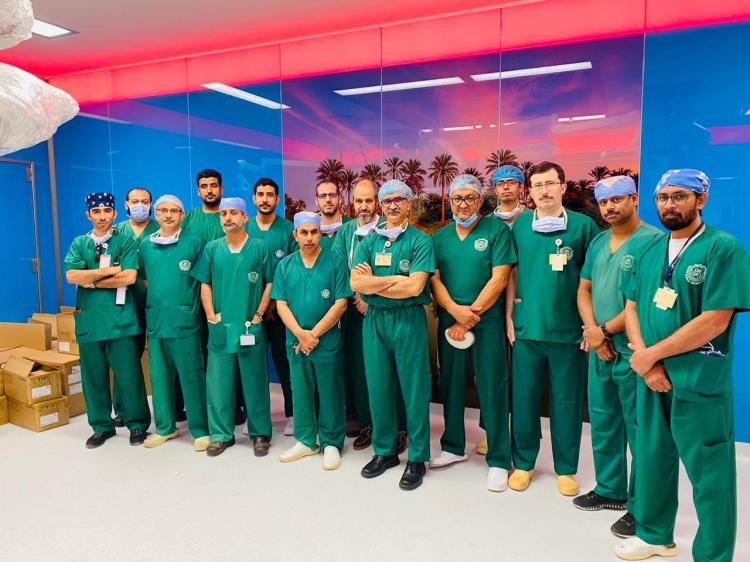 تدخل طبي حاسم ينقذ حياة “ أم لثلاثة أطفال “ ﻿
