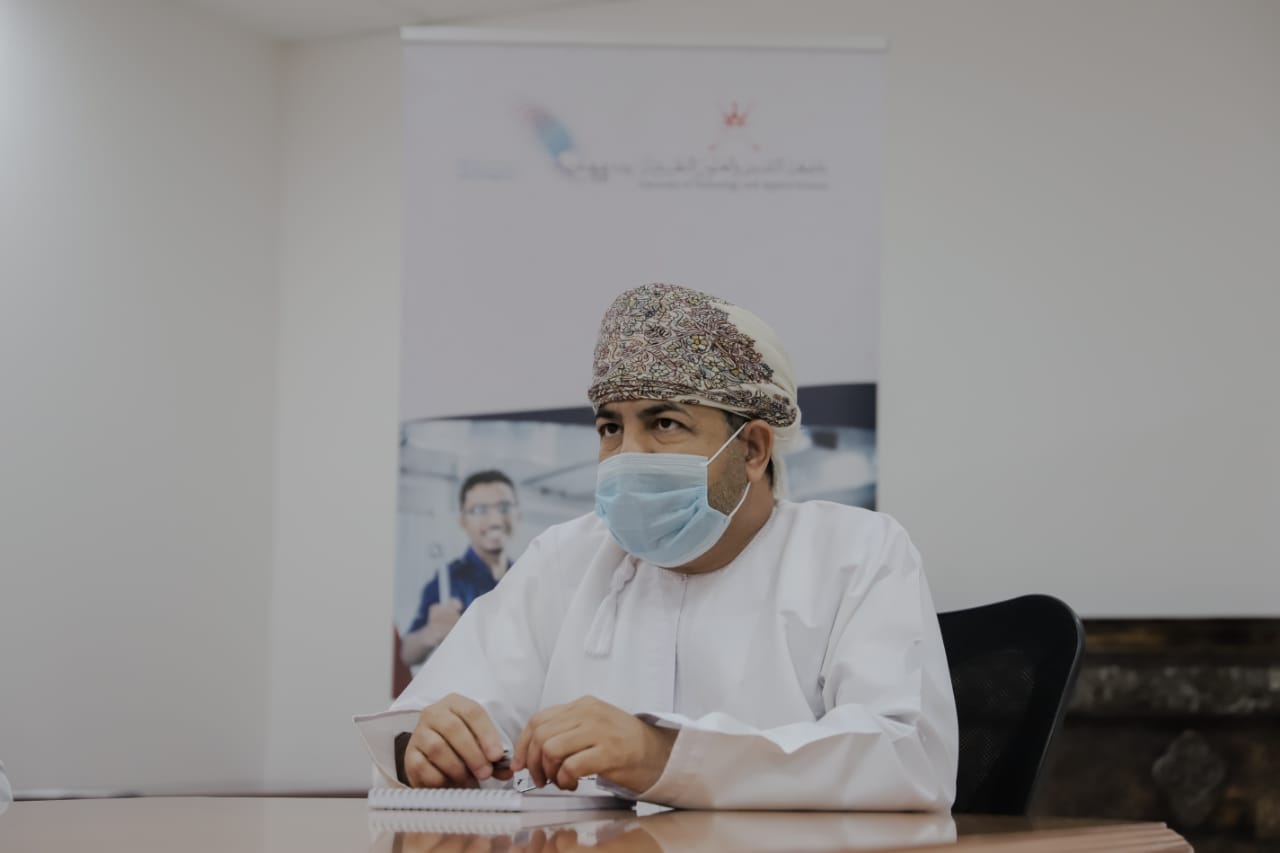 إدارة التغيير وبناء ثقافة العمل” حلقة عمل بين جامعة التقنية والعلوم التطبيقية وعمانتل   ﻿