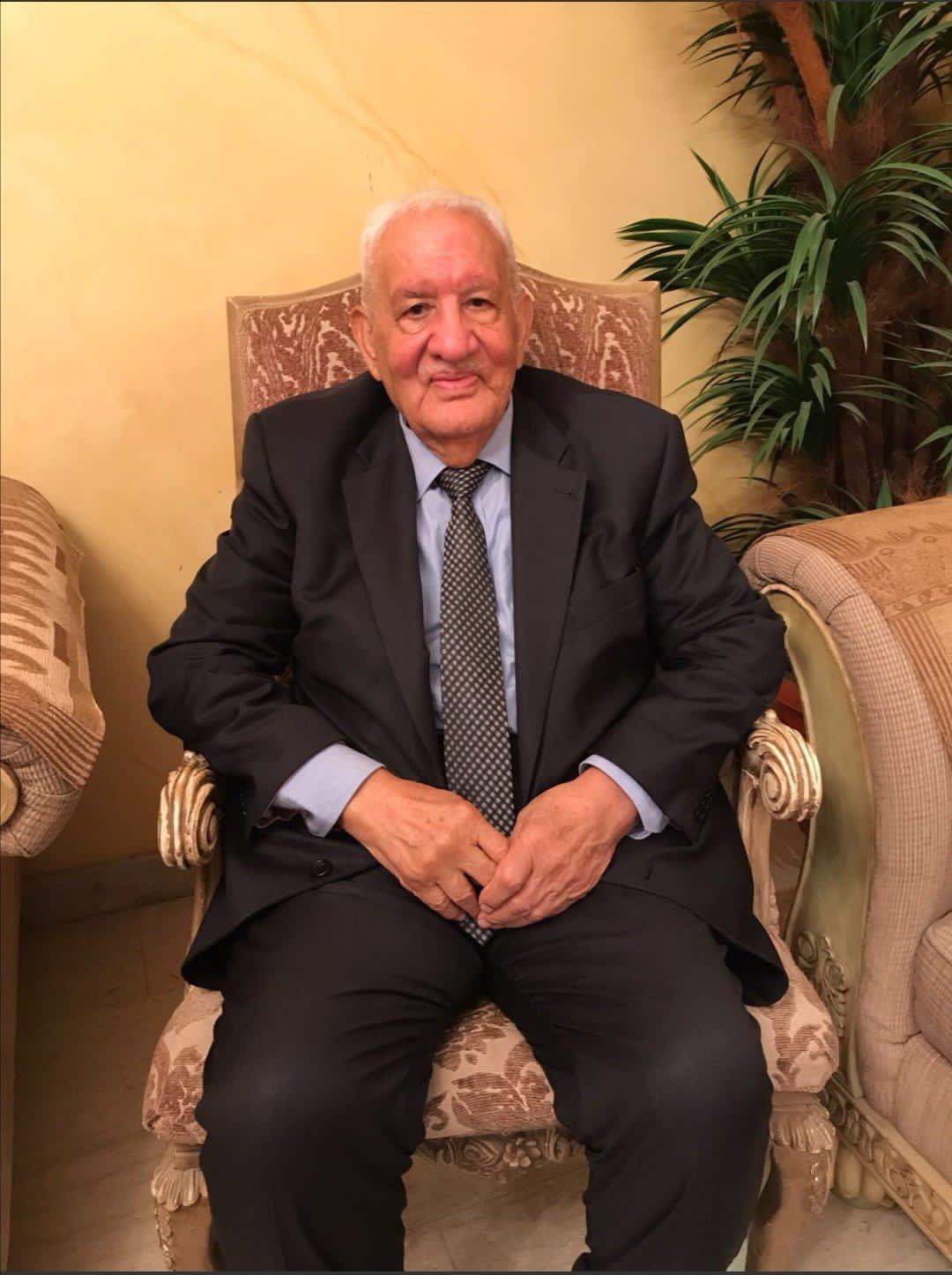 عاشق الأندلس.. الموت يغيّب شيخ المؤرخين الأندلسيين
