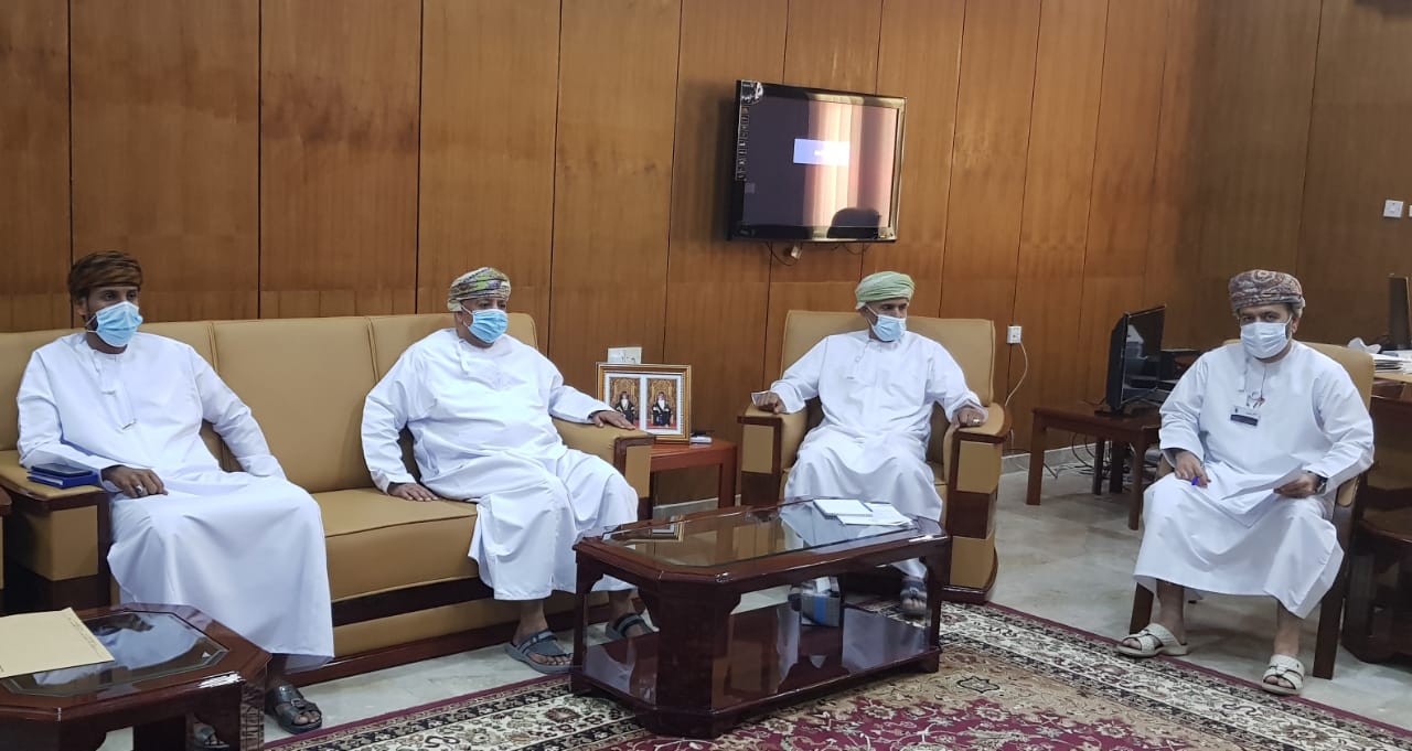 إنشاء مواقع للخدمات الأساسية على الطريق المؤدي إلى المنطقة الحرة بالمزيونة