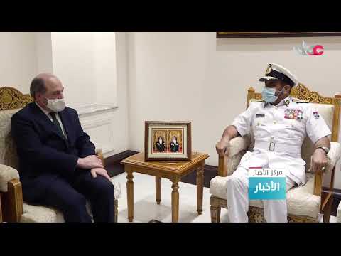 رئيس أركان قوات السلطان المسلحة يستقبل وزير الدفاع بالمملكة المتحدة