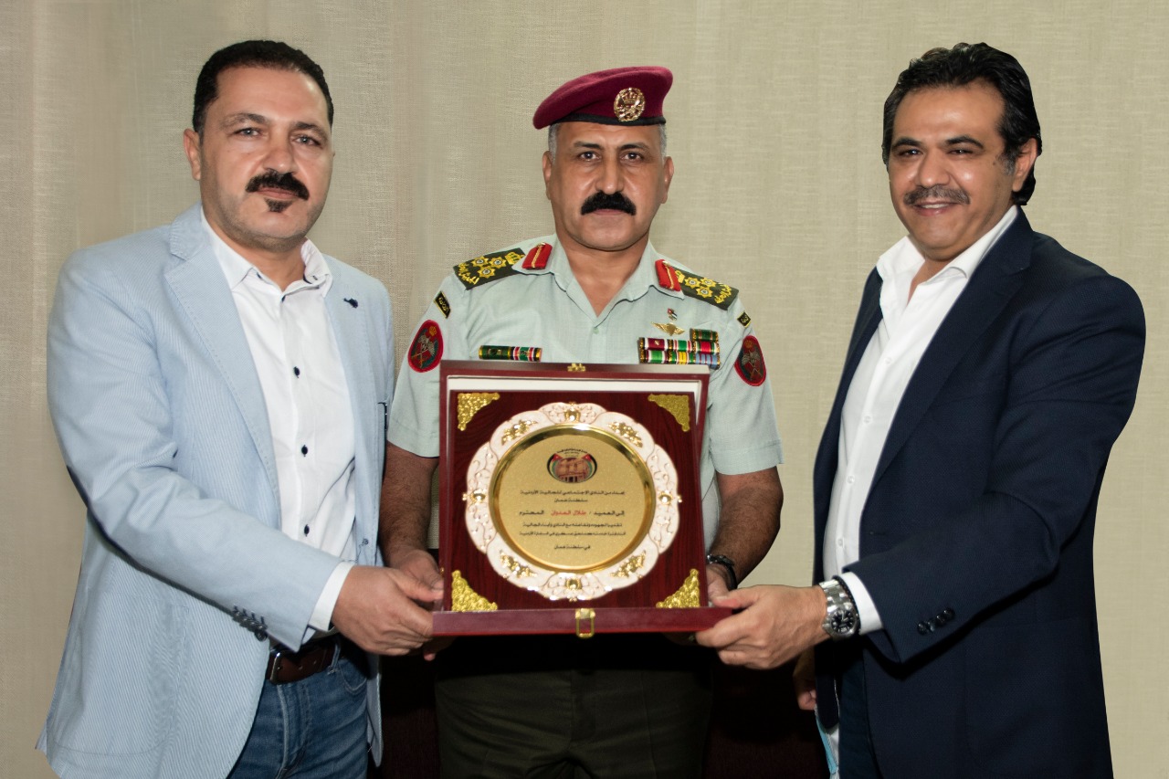 ‎نادي الجالية الأردنية سلطنة عمان ‎ يكرم الملحق العسكري