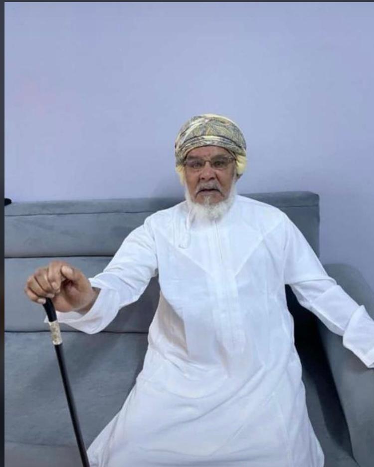 رحلت العم ناصر .. ولم يرحل صدى صوتك