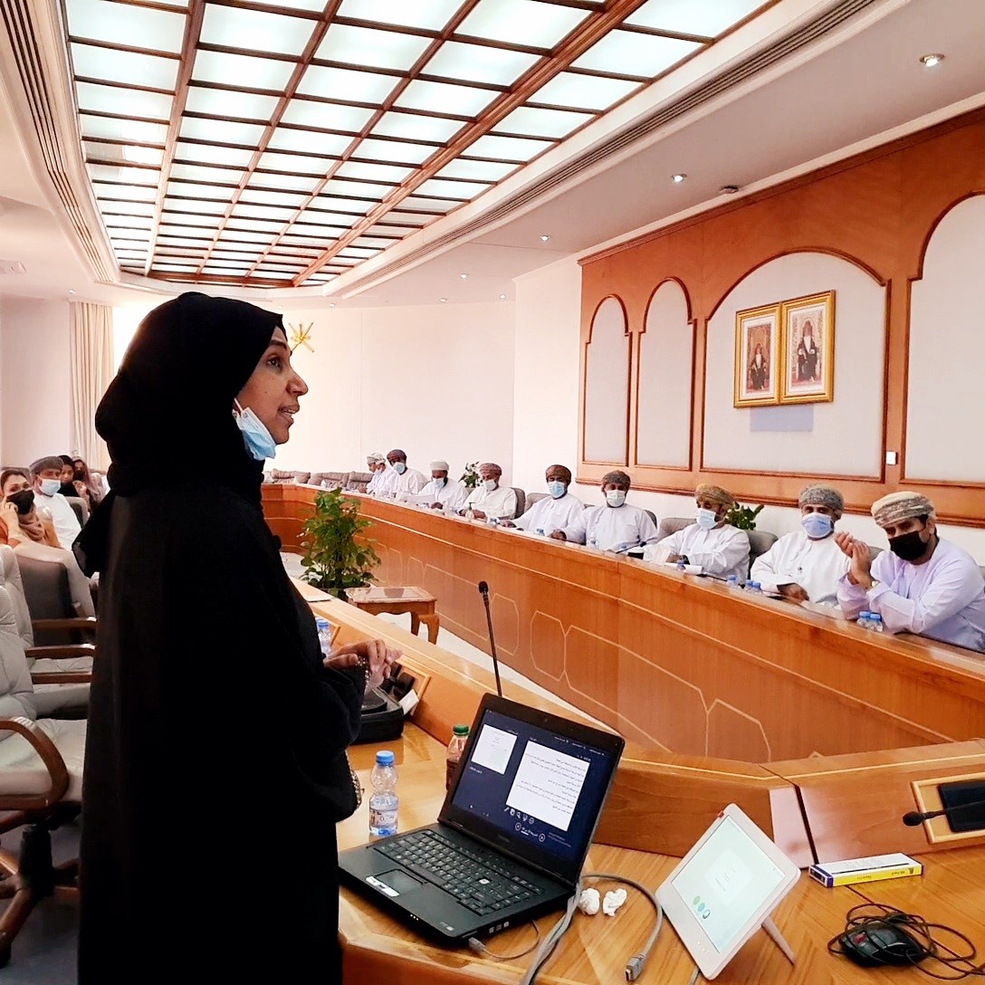 الإسكان: عمل حول إدارة ورشتي المشاريع والإبتكار والتطوير 8 الإسكان: عمل حول إدارة ورشتي المشاريع والإبتكار والتطوير