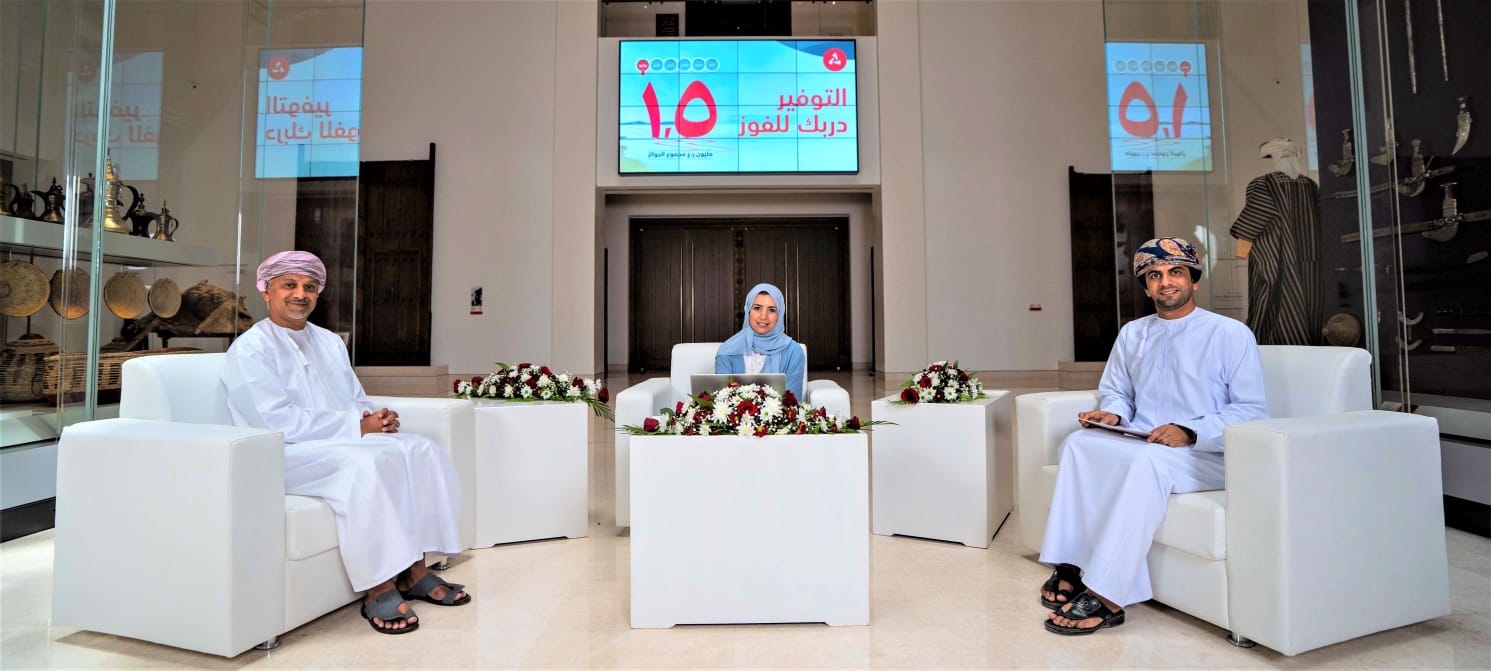 فائزين من فرعي مدينة السلطان قابوس والمضيبي يحصلون على نصف مليون ريال