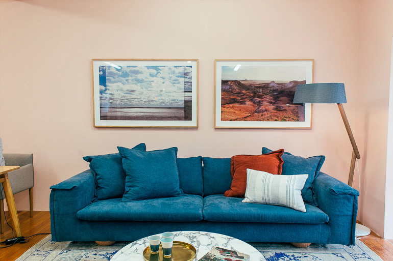 تغيير تفاصيل الديكور الداخلي للمنزل.. راحة نفسية وتحسين لمزاج العائلة