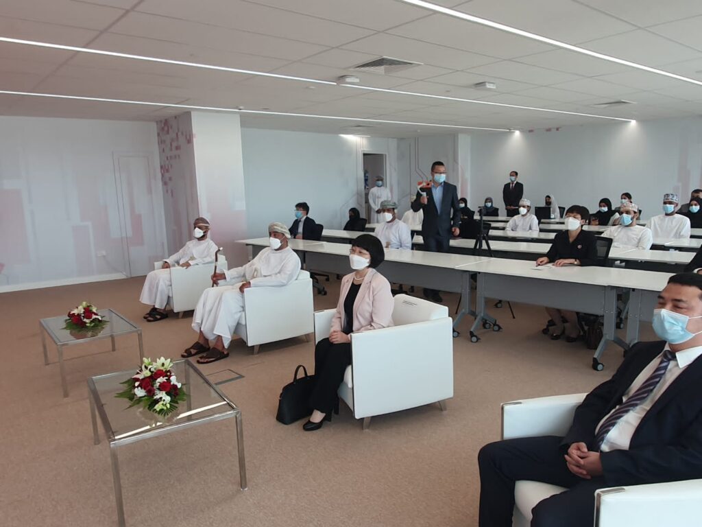 هواوي وعمانتل يطلقان دورة 2021 من برنامج هواوي 2 IMG 20210815 WA0008