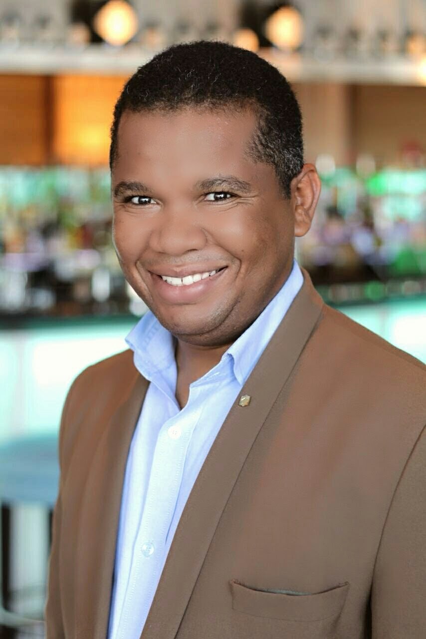 اختيار يوسف العبري من منتجع وسبا شانغريلا بر الجصة ضمن قائمة التصفيات للنهائيات 1 اختيار يوسف العبري من منتجع وسبا شانغريلا بر الجصة ضمن قائمة التصفيات للنهائيات