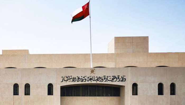 (5811) نشاطا تجاريا مسجلا بمختلف محافظات السلطنة في الربع الأول من العام الحالي