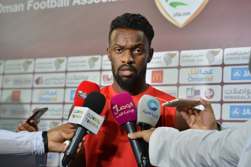 الأحمر يخوض معسكرا بالدوحة استعدادا للقاء أستراليا وفيتنام .. أكتوبر المقبل