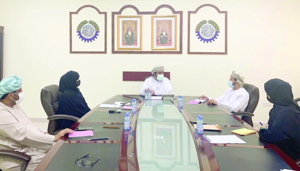 الغرفة تعد لندوة الفرص الاســــتثمـارية بمســــــندم